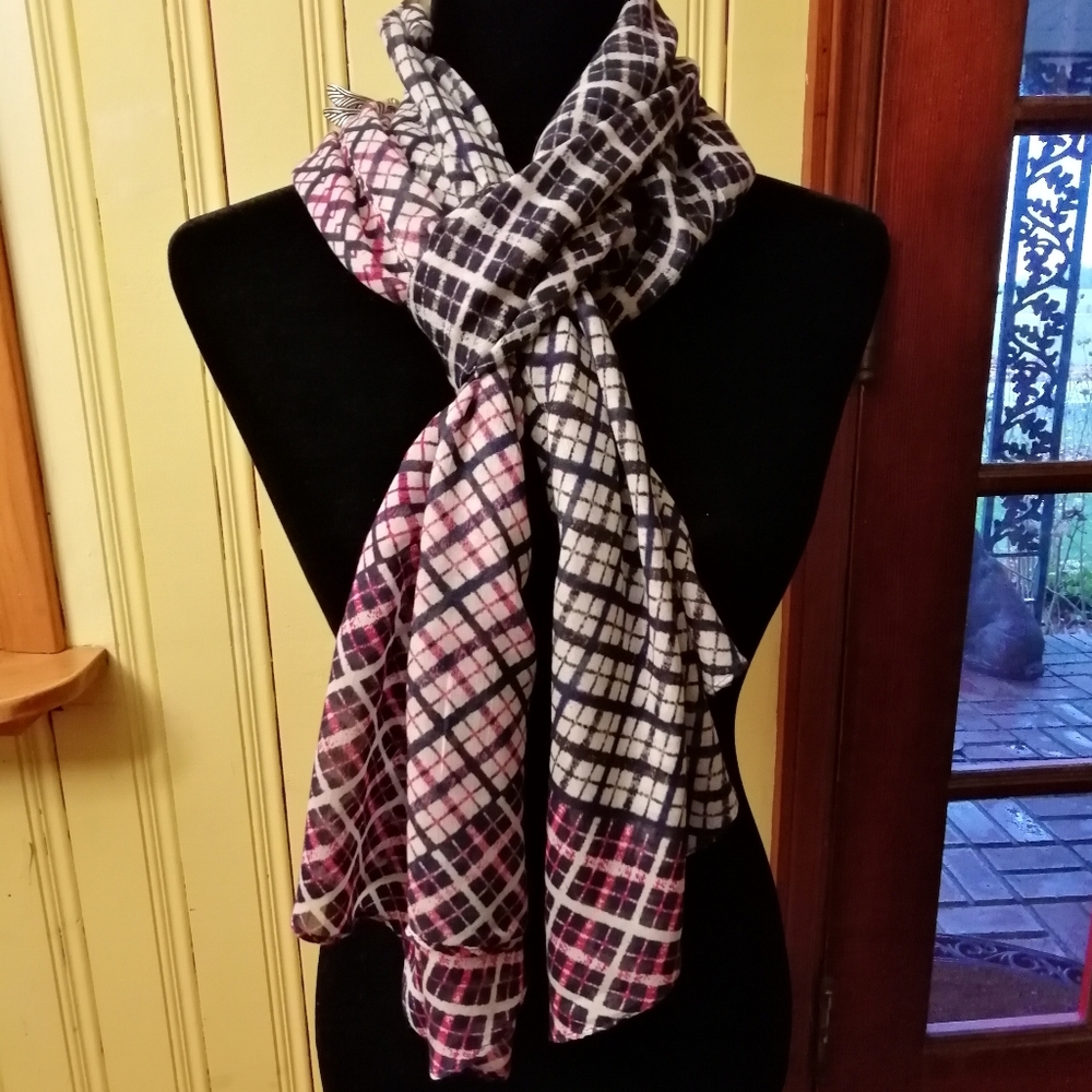 The Limited 100% Rayon Plaid Scarf